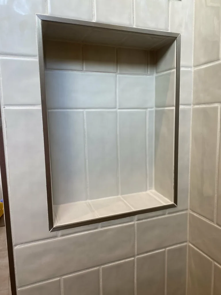 bathroom gallery 120 - Color Interiors Design Center