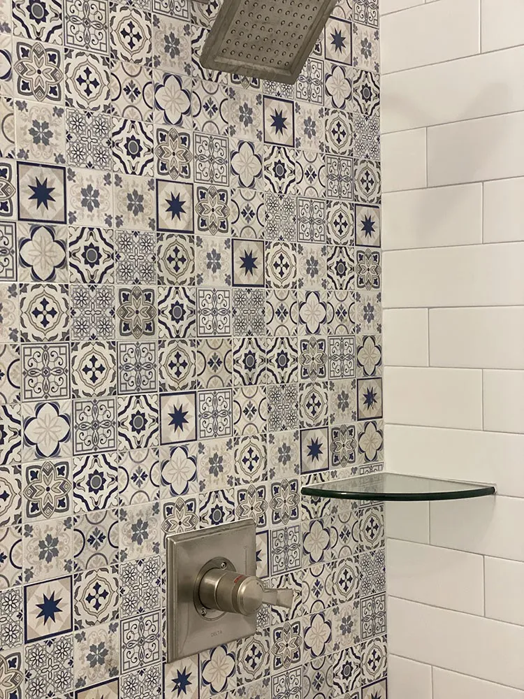 bathroom gallery 27 - Color Interiors Design Center