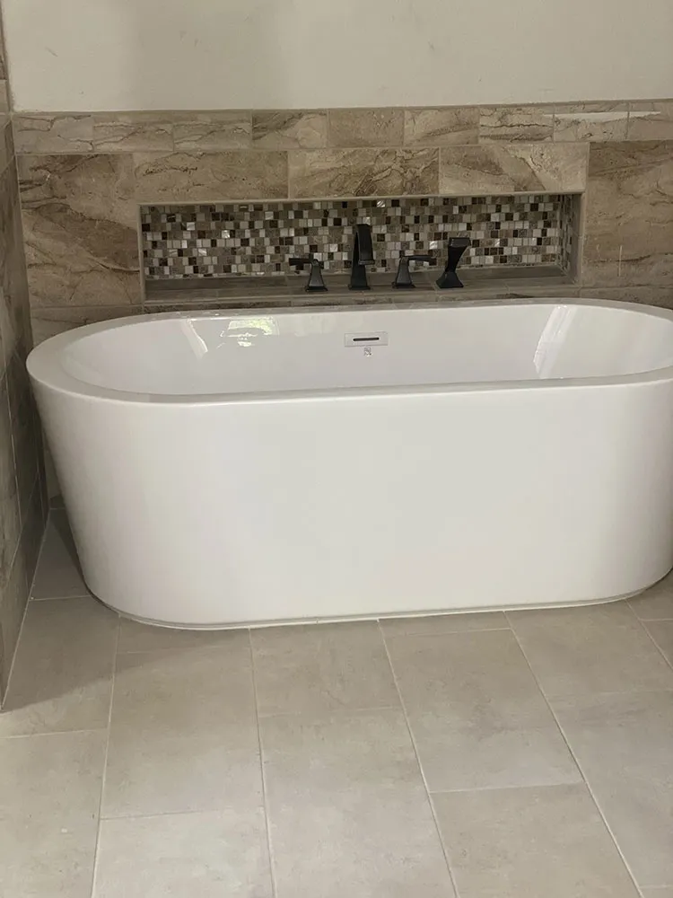 bathroom gallery 30 - Color Interiors Design Center