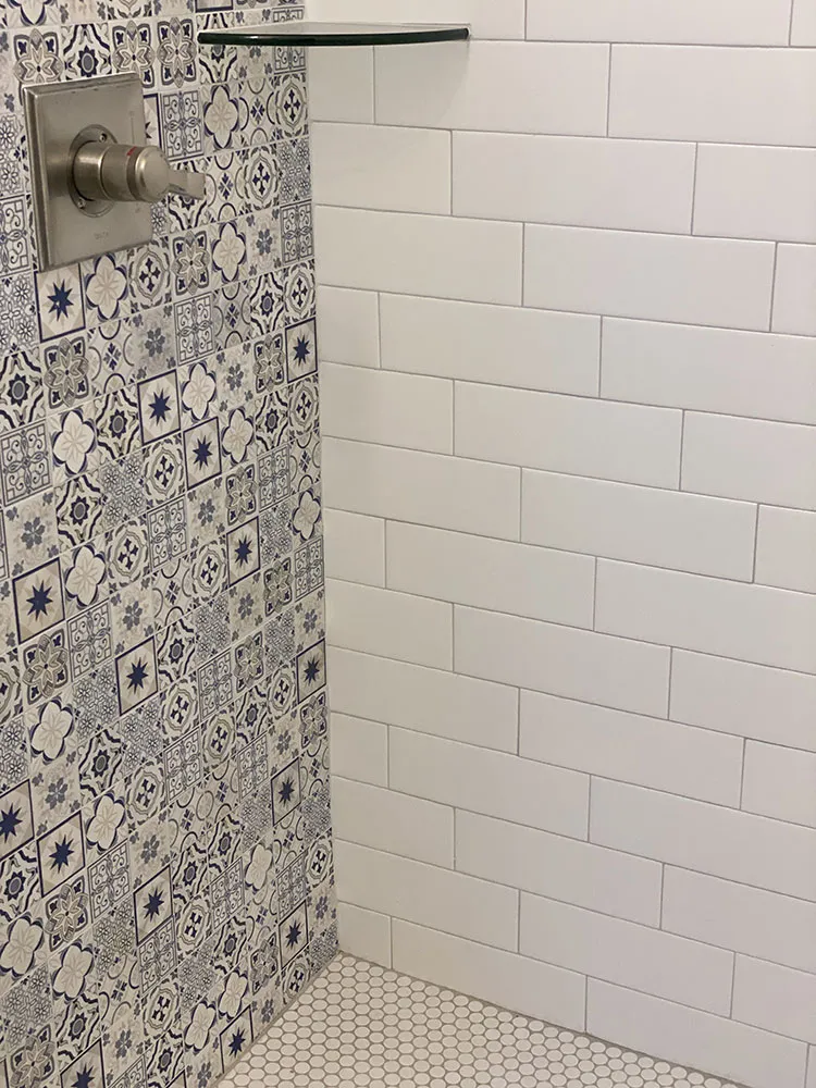 bathroom gallery 43 - Color Interiors Design Center