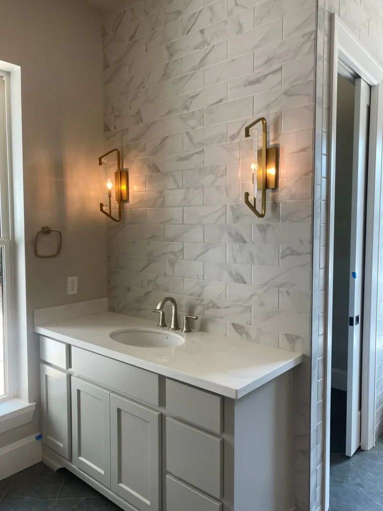 bathroom gallery 70 - Color Interiors Design Center